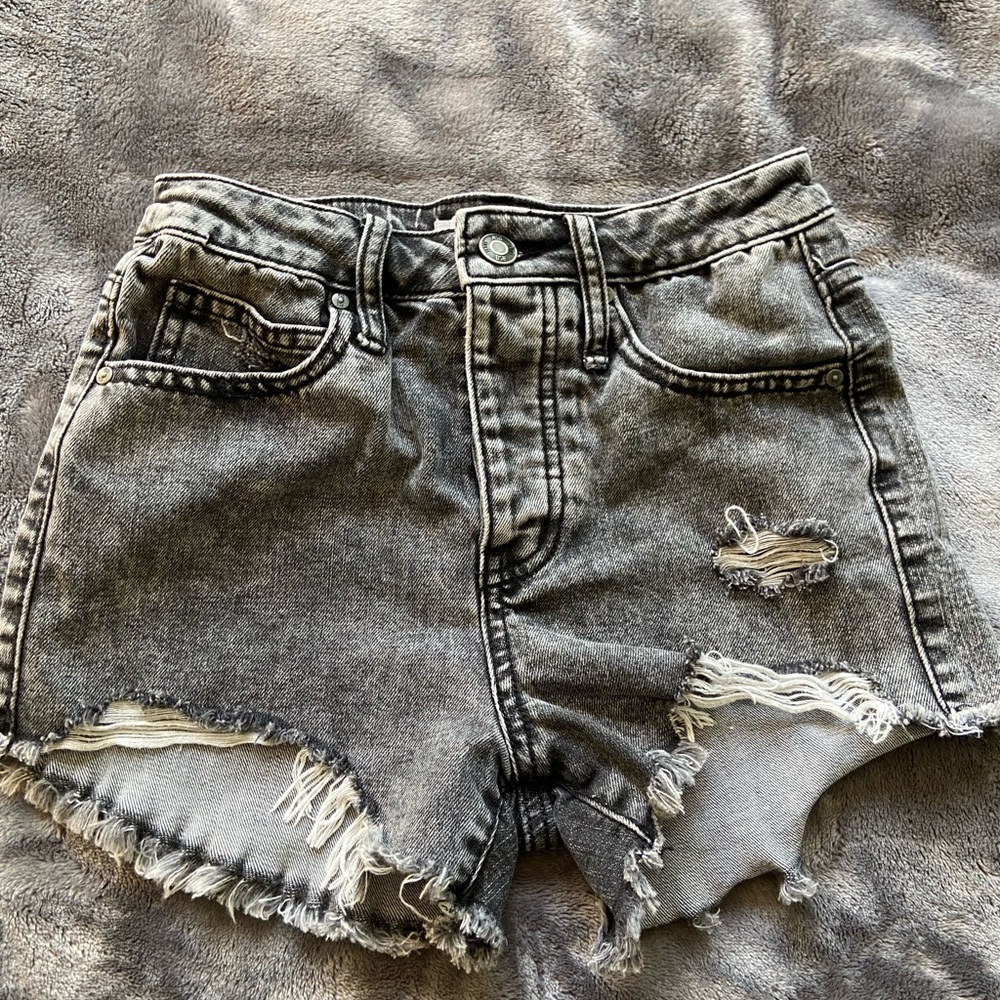 black jean shorts